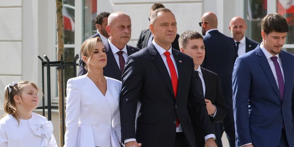 Marta Nawrocka na czele fundacji, w radzie zasiada jej syn. Czym chce się zająć?