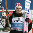 Podium turnieju w Garmisch-Partenkirchen (od lewej): drugi Anze Lanisek, zwycięzca Halvor Egner Gran