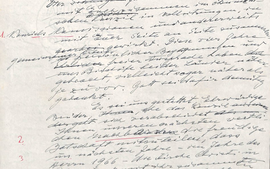 Pierwsza strona rękopisu „Orędzia biskupów polskich do biskupów niemieckich” abp. Kominka. Dokument 