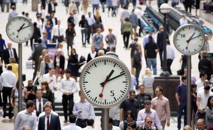 Dochodzenie po śmierci praktykanta Bank of America