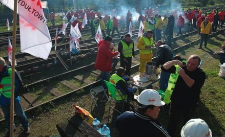 Górnicy protestowali w Braniewie przeciwko importowi konkurencyjnego tańszego węgla z Rosji