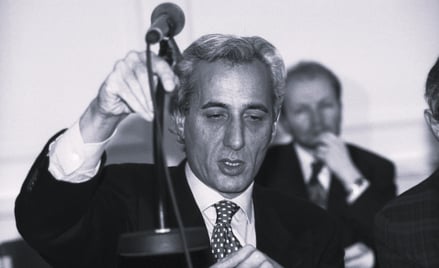 Nicola Grauso na konferencji prasowej w Warszawie w styczniu 1994 roku