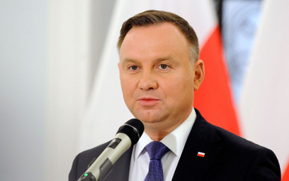 Prezydent Duda chwali polską policję. "Nikt nie zginął w czasie zamieszek"