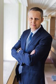 SEBASTIAN BUCZEK prezes, Quercus TFI