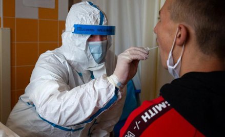 Niedzielski: Za wcześnie na decyzje, jak rozliczyć Covid-19