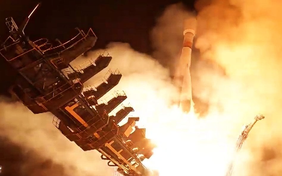 Rosyjska konstelacja Rassvet ma być odpowiedzią na system Starlink