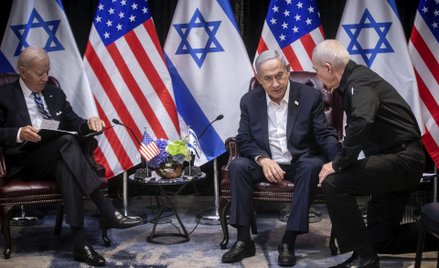 Joe Biden, Beniamin Netanjahu i Jo'aw Gallant