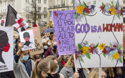 Demonstracja w Warszawie po wyroku Trybunału Konstytucyjnego ws. aborcji