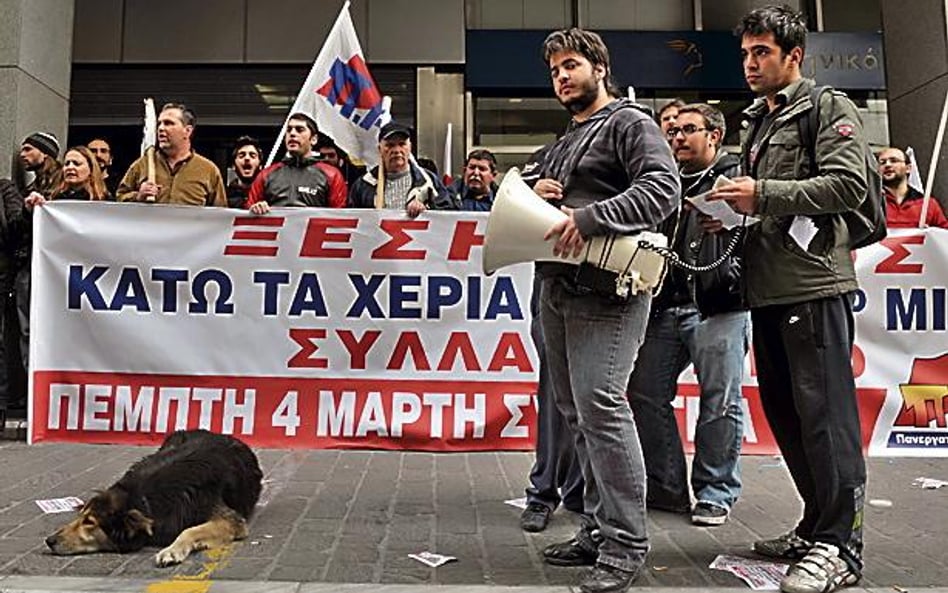 W Atenach doszło wczoraj do kolejnych demonstracji. A trzeci już w tym roku strajk generalny planowa