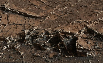 Zdjęcie wykonane przez łazik marsjański z misji Curiosity (AFP PHOTO HANDOUT-NASA/JPL-CALTECH/MSSS)