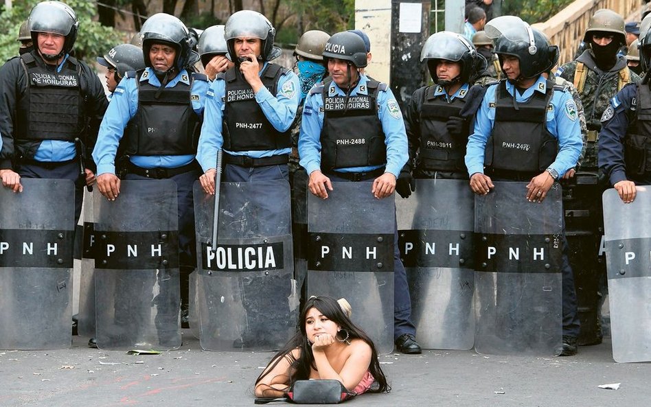 Demonstracja przeciw fałszerstwom wyborczym, Honduras