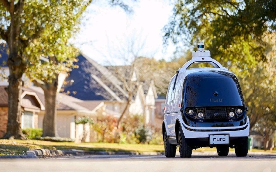 Pojazdy roboty to przyszłość transportu. Choć pandemia zahamowała, część takich projektów wielu dała