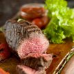 Na razie daleko jeszcze do wyhodowania smakowitego sztucznego befsztyka, pieczeni, zrazów.