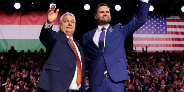 Михаил Шульджинский: Кому разрешено вмешиваться в выборы в Венгрии