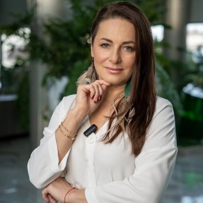 Joanna Kaszuba: Nie chodzi o bycie „lepszą wersją siebie”, ale o bycie sobą w większym dobrostanie.