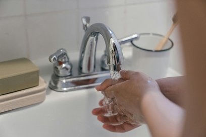 Mieszkańcy Warszawy i okolicznych gmin mogą bezpłatnie zalegalizować przyłącza wody