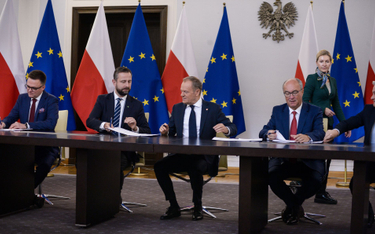 Liderzy KO, Lewicy, Polski 2050 i PSL podpisują umowę koalicyjną