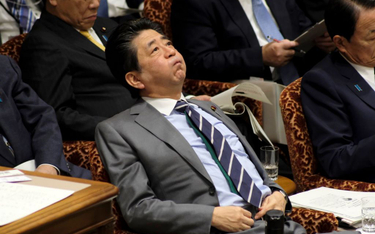 Japonia przeznacza prawie 140 mln dolarów na walkę z koronawirusem