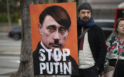 Protest przeciwko agresji Rosji na Ukrainę w Hiszpanii