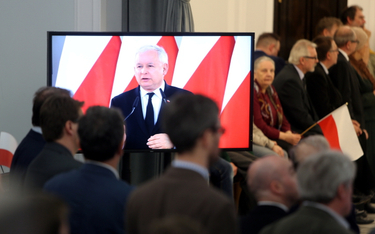 Gdyby partia Jarosława Kaczyńskiego od razu uchwaliła taki projekt ustawy, polityczna wojna o TK w o