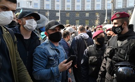 Ukraińcy mają dość ograniczeń. Protest w Kijowie