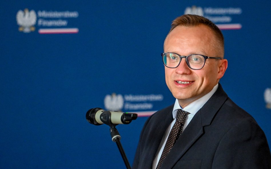 Wiceminister finansów Artur Soboń