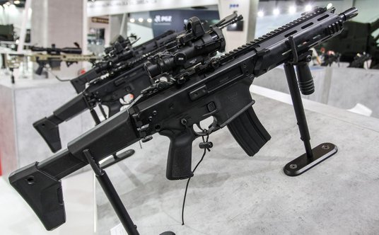 "MSBS Grot. Fot./Roman Bosiacki"