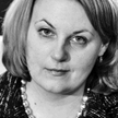 Autorka jest rzecznikiem patentowym, współpracuje z kancelarią Baker & McKenzie. Zajmuje się głównie