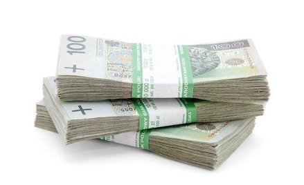 Dłuższy okres wypowiedzenia umowy o pracę bez wpływu na wysokość odszkodowania
