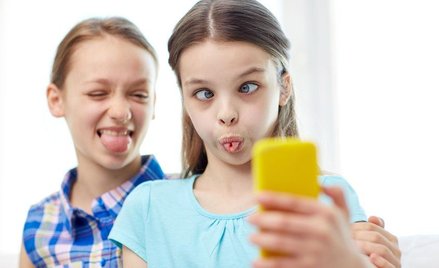 Facebook, Snapchat, Twitter – dozwolone od lat 16