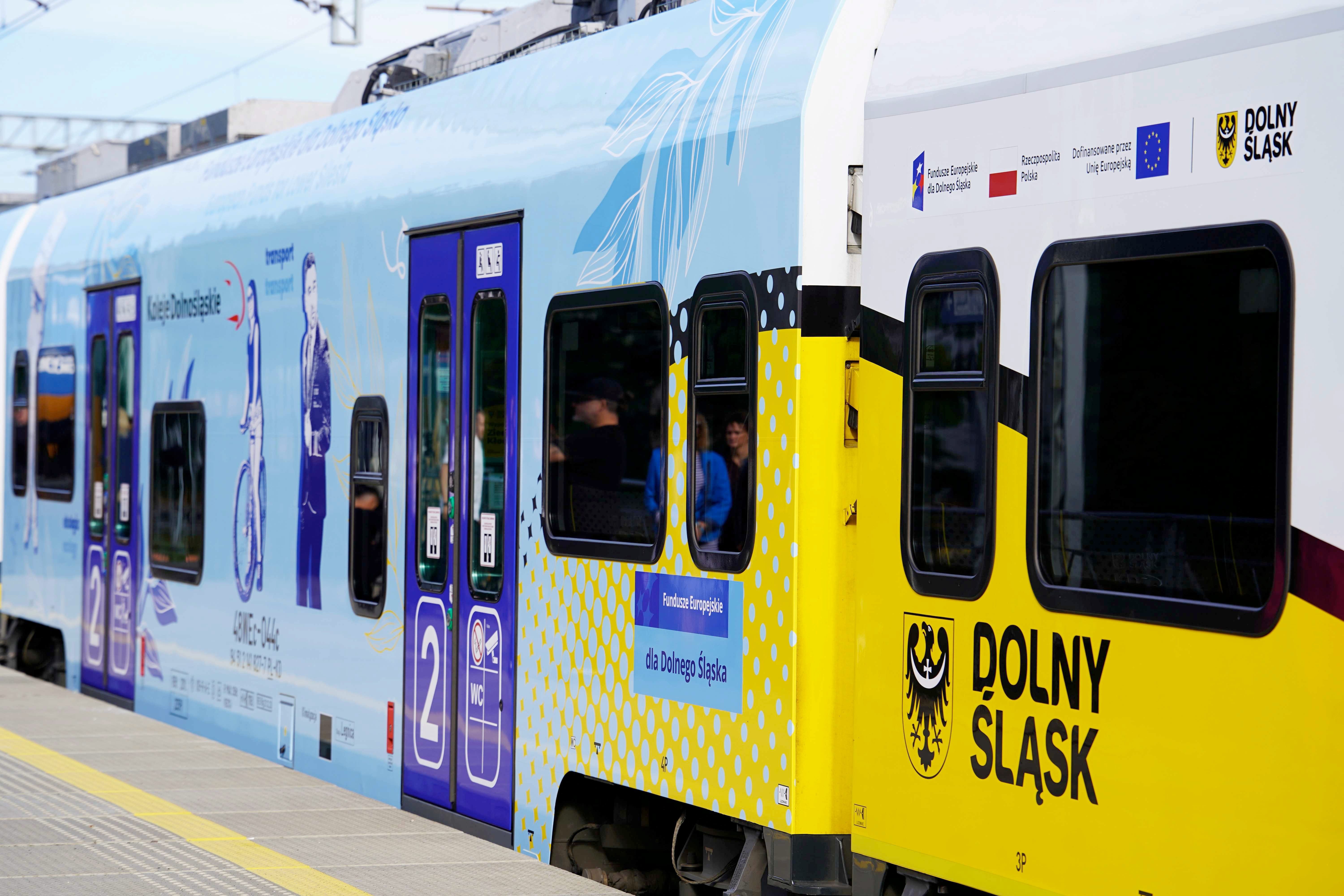 Dolny Śląsk rewitalizuje linie kolejowe i inwestuje w pociągi