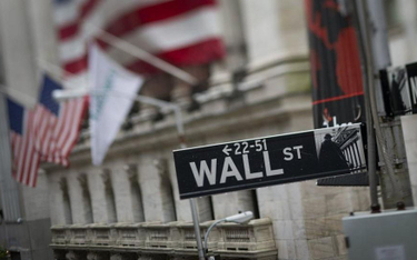 Poprzeczka w górę na Wall Street. Indeks S&P500 ma apetyt na rekord