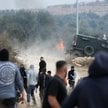 Starcia izraelskich osadników i Palestyńczyków zbierających oliwki w Abu Falah
