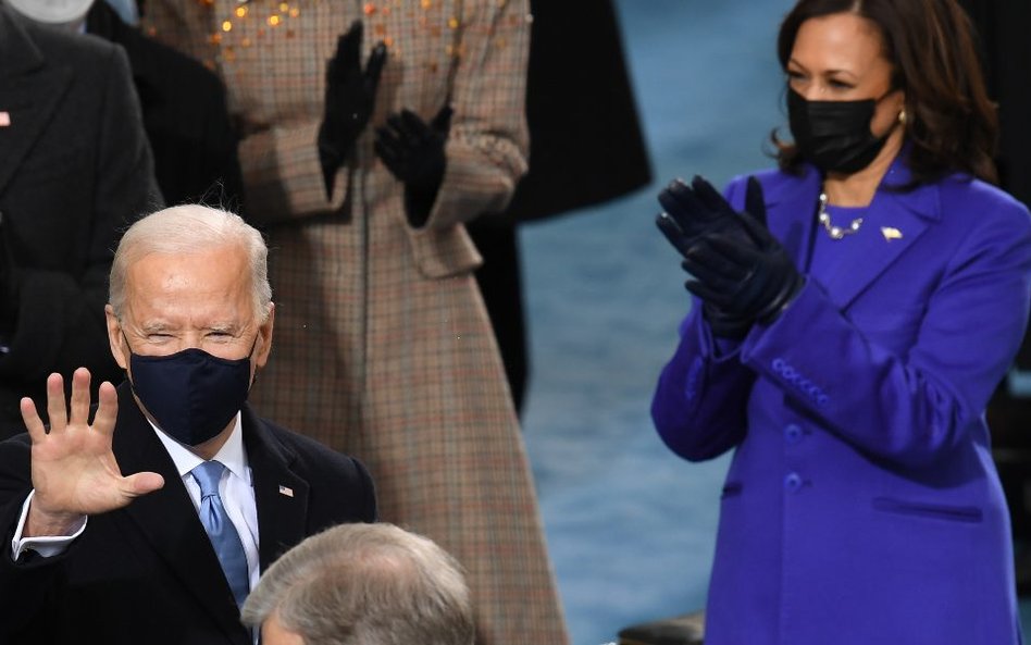 Biden & Harris rządzą Ameryką. „Nadszedł czas śmiałości i odwagi”