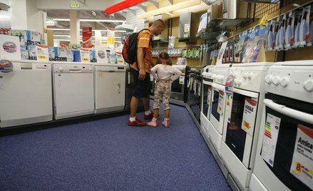 UOKiK wydał zgodę na przejęcie polskiej sieci Electro World