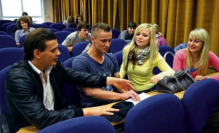 Studenci mają oceniać każde prowadzone na uczelni zajęcia. Taki zapis znalazł się w nowelizacji usta