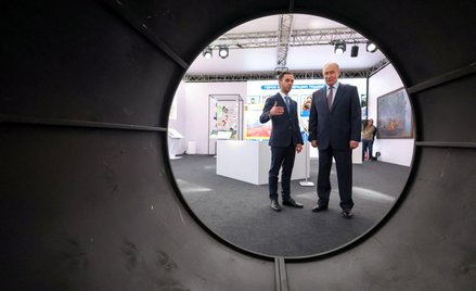 Putin sięga po majątki oligarchów. Rosji brakuje pieniędzy na wojnę z Ukrainą