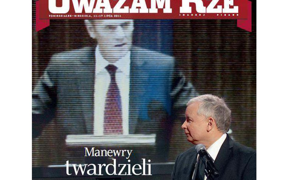 "Uważam Rze" pokonuje "Newsweeka" i "Wprost"