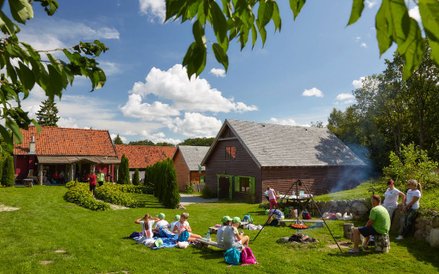 Po warsztatach pobudzających kreatywność jest czas na rekreację (fot. Konrad Królikowski)