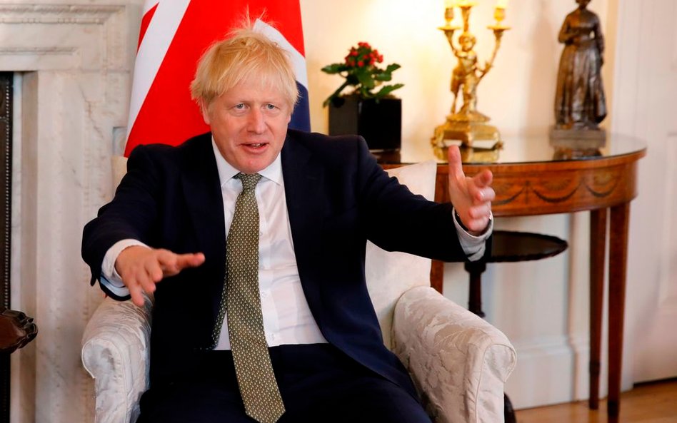 Boris Johnson wbrew sugestiom USA nie zrezygnował z usług Huawei przy budowie 5G