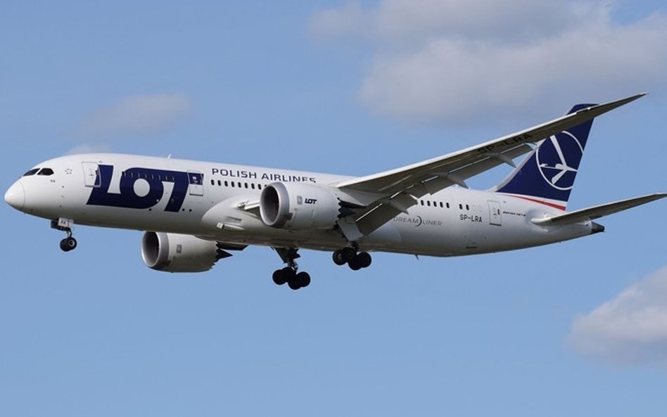 Boeing LOT-u awaryjnie lądował w Nowym Jorku