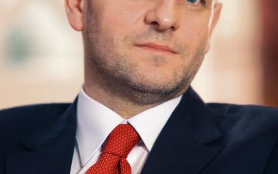 Dariusz Orłowski prezes Wawelu Absolwent Akademii Ekonomicznej w Krakowie. W cukierniczej spółce zat
