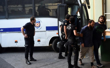 Turecka policja zatrzymała 45 kandydatów na terrorystów