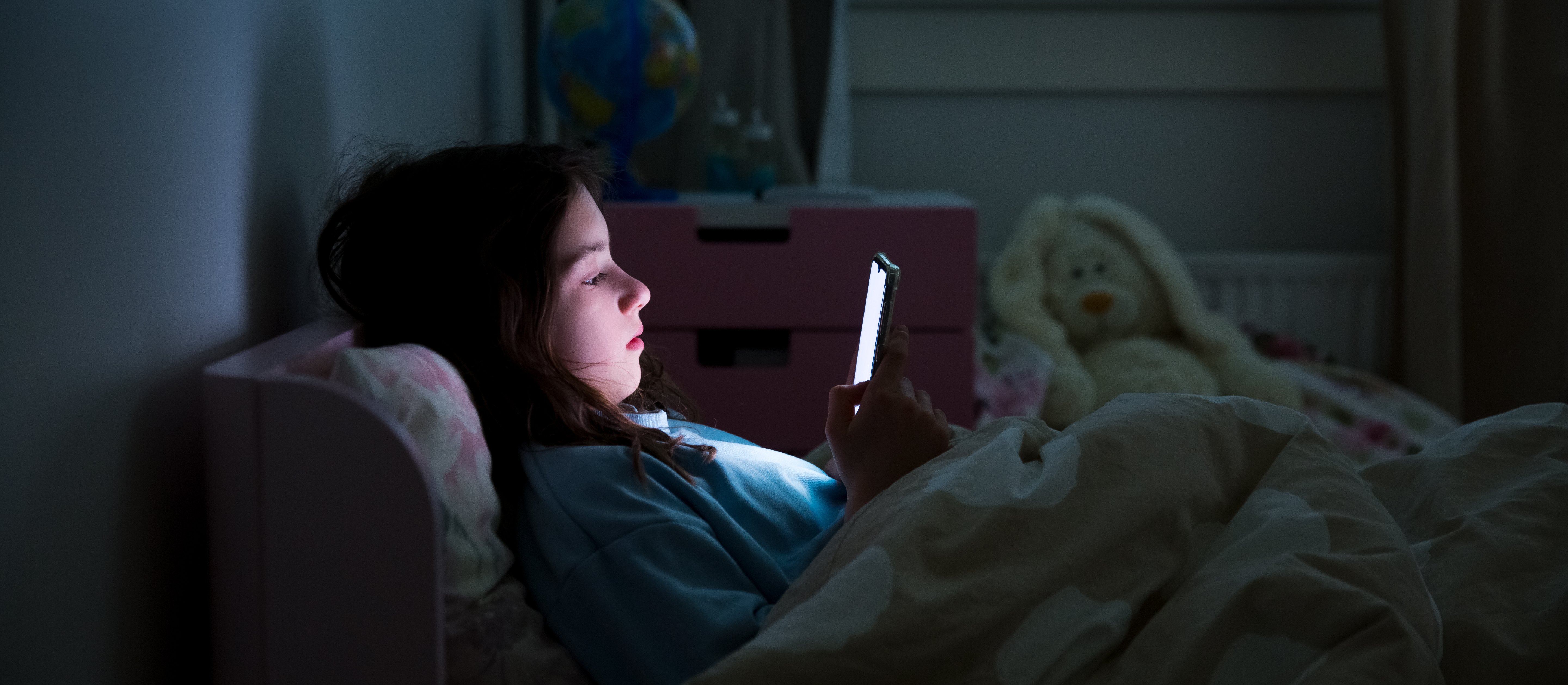 Gwałty na dzieciach w internecie. Komisja ds. pedofilii: komunikatory to nowy dark net