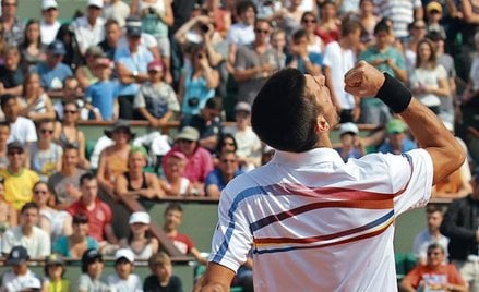Jeszcze pięć wygranych meczów w Paryżu i Novak Djoković będzie mógł mówić, że jest jak John McEnroe