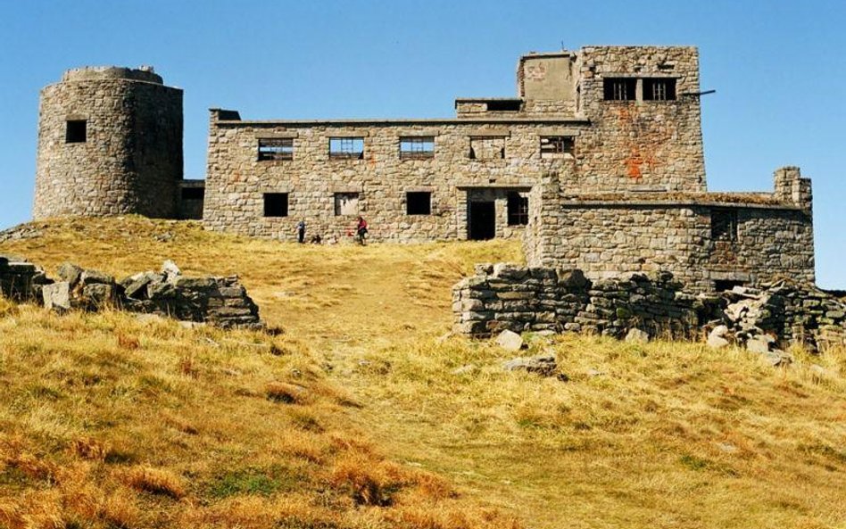 Ruiny obserwatorium (fot. Marek K. Misztal)