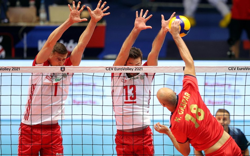 Piotr Nowakowski i Michał Kubiak oraz Hugo Fernado Lucas Gaspar