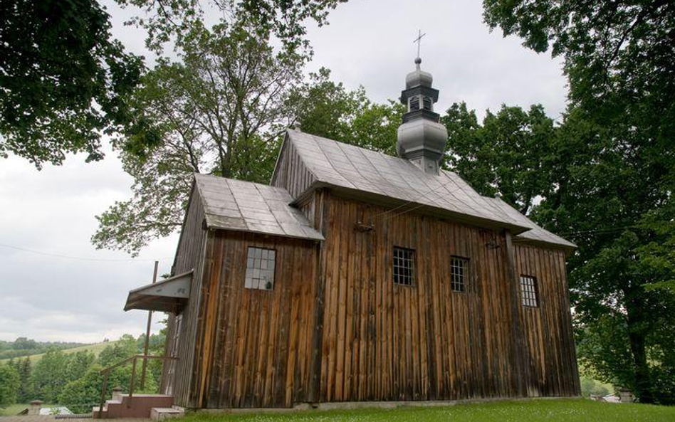 Drewniana cerkiew św.. Anny z ok. 1740 r. w Orelcu. Od 1975 r mieści się w niej kościół pw. św. Józe