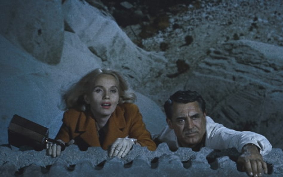 Eva Marie Saint i Cary Grant w filmie "Północ, północny zachód"