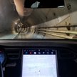 Tesla X w tunelu pod Los Angeles. Musk chwali się nagraniem